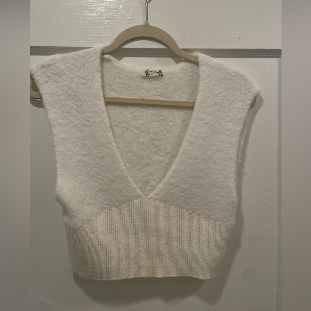 Free People Cropped Sweater Vest  - size medium